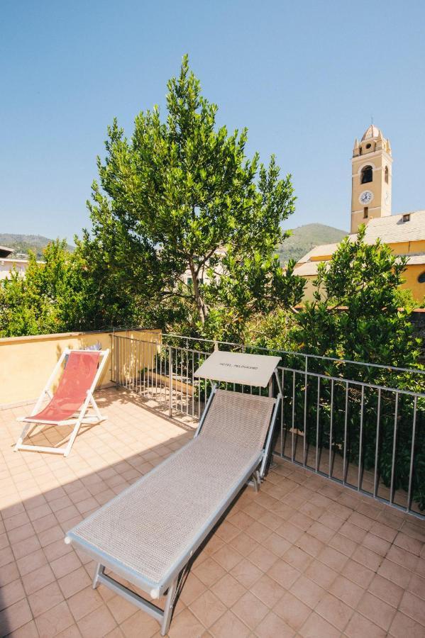 Hotel Melograno Spotorno Exterior photo